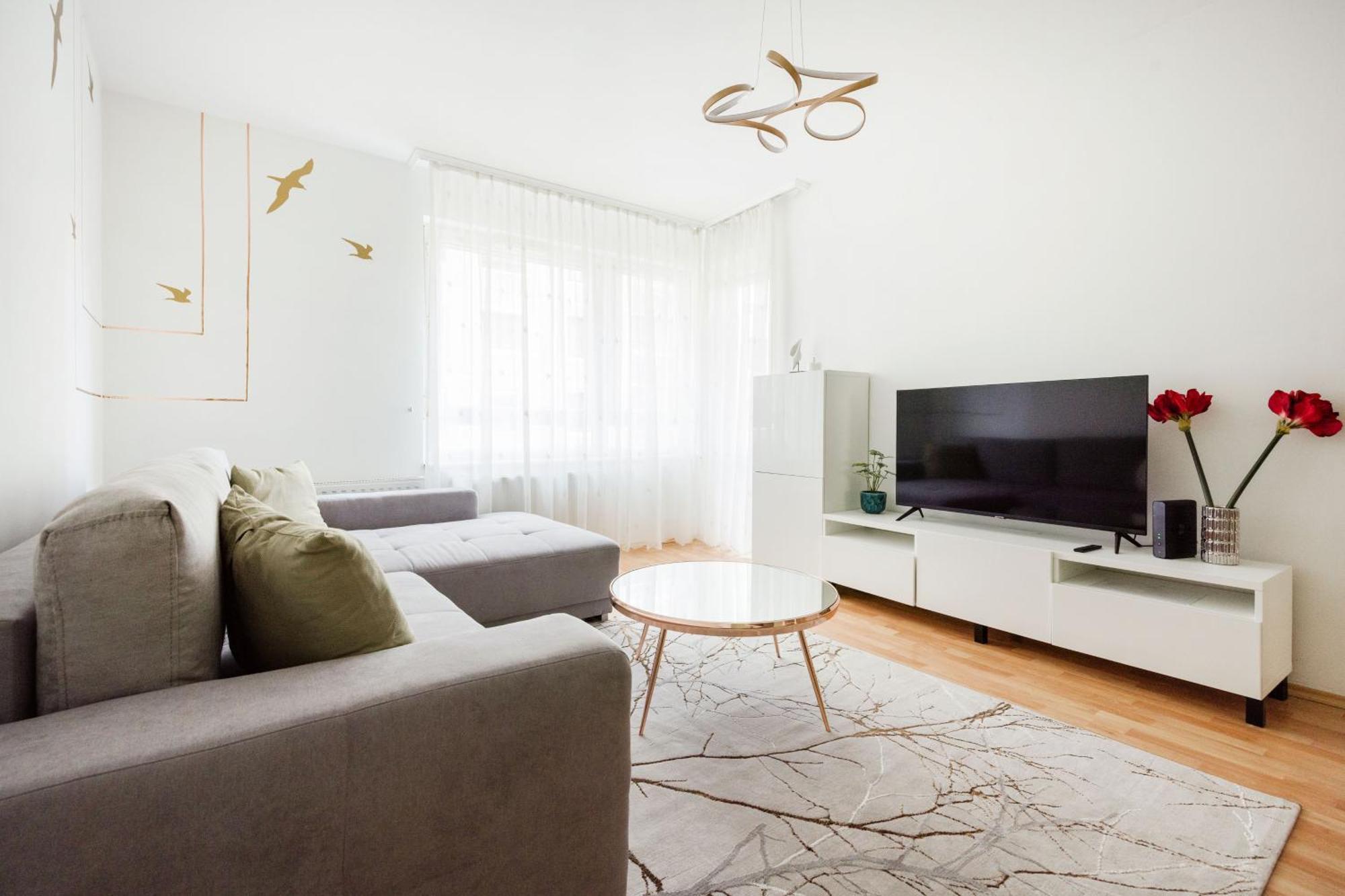 Modern Two-Bedroom Apartment With Free Parking Будапеща Екстериор снимка