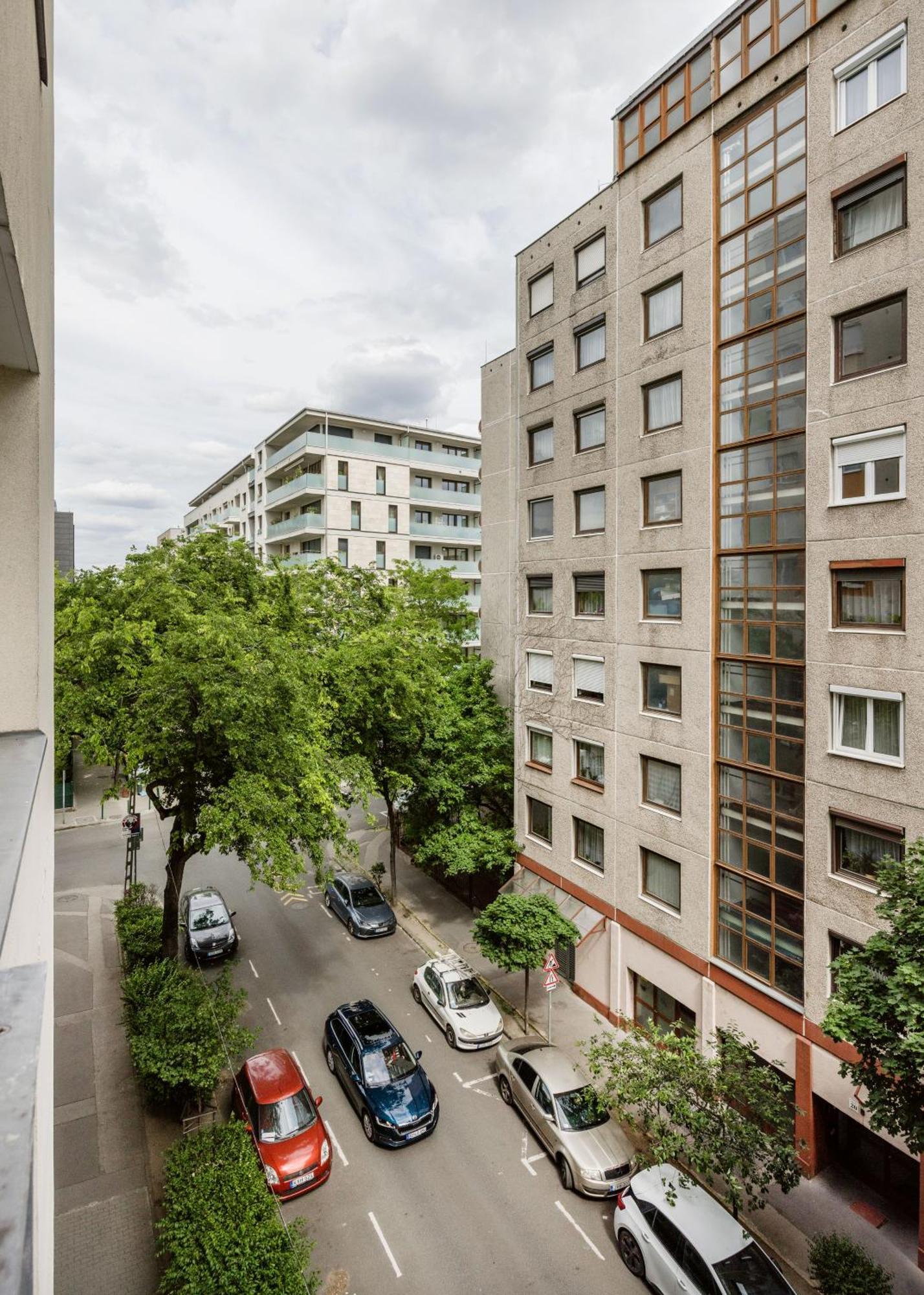 Modern Two-Bedroom Apartment With Free Parking Будапеща Екстериор снимка